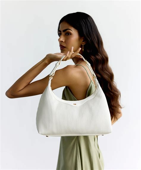 Renne Shoulder Bag – Buy 3D Pleated Vegan Leather Shoulder Handbag | HIE