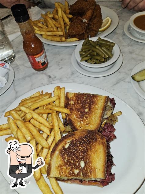 Athena Diner II, North Haven - Restaurant menu, prices and reviews