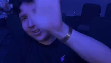 Nonton Tinju 2024 - Siaran Langsung | Vidio