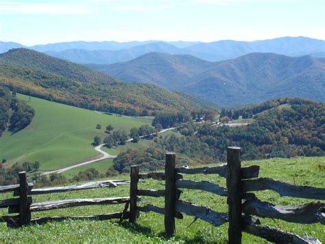 Tennessee Hills Campground: Camping in the Smoky Mountains