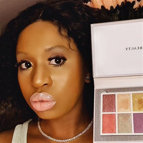 Latest Makeup Tutorial 的图像结果