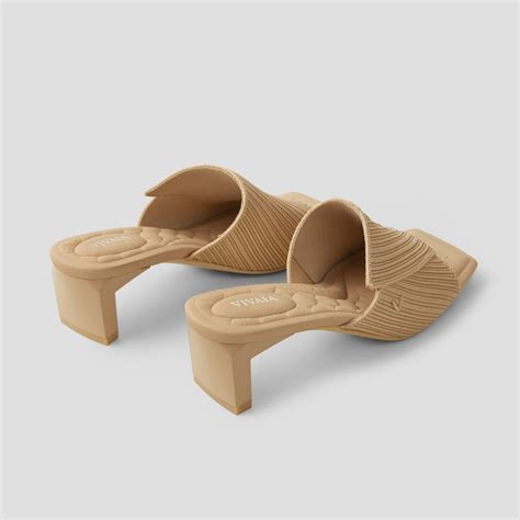 Square-Toe Block Heel Sandals (Jade Pro), Nude Peach, EU35 | VIVAIA