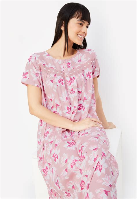 Buy Night Dress for Women Online in India | Max Fashion