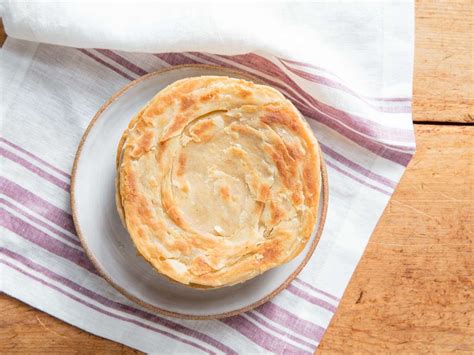 Paratha (Flaky South Asian Flatbread) Recipe