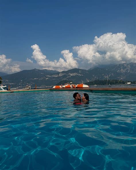 Hannah Moore | a fun getaway with my bestie? yes pls | Instagram