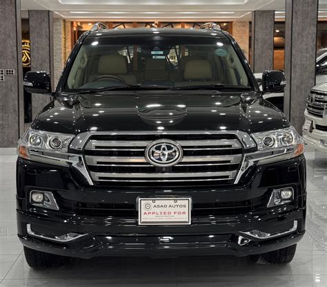 Toyota Land Cruiser ZX (2016) Power, Luxury, and Prestige – Asad Autos