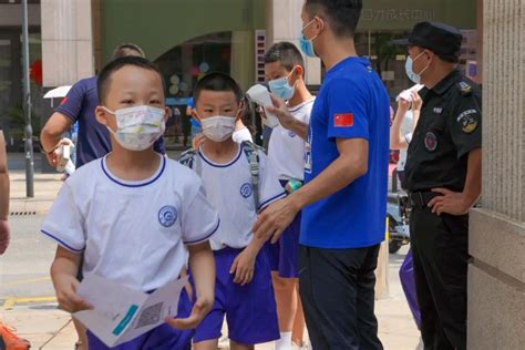 广州中小学开展开学入校前全员核酸检测【6】--教育--人民网