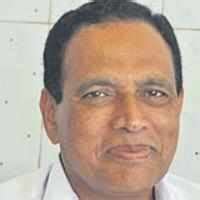 Cong government to '˜scour' saffron from textbooks