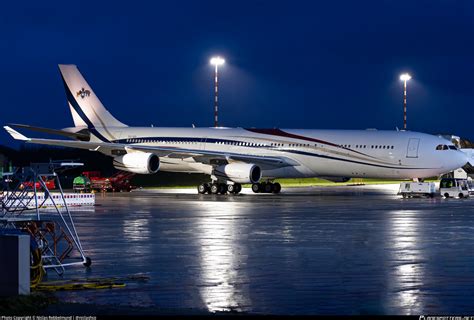 3DC-SDF Kingdom of Eswatini Airbus A340-313 Photo by Niclas Rebbelmund | ID 1018721 ...