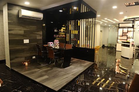 About Us | Persona Salon | Unisex Salon | Karol Bagh | New Delhi | India