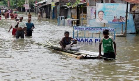 Flood Situation Still Grim in South Bengal, Three Rivers in Spate in Malda