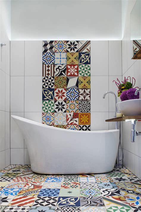 25 Amazing Colour Combinations for Bathroom Tiles