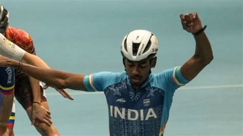 PM Modi praises Anandkumar Velkumar after Speed Skating World ...