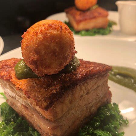 THE RED LION INN, Cricklade - Menu, Prices & Restaurant Reviews ...