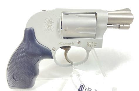 Lot - Smith & Wesson Snub Nose Revolver
