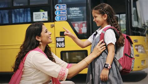 imoo Store for smartwatches that Locate, call and keep kids safe