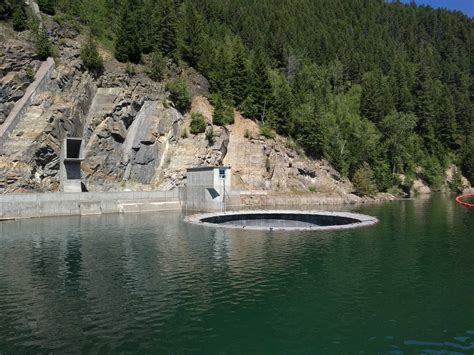 Hungry Horse Dam “Surprise” – OurTravels