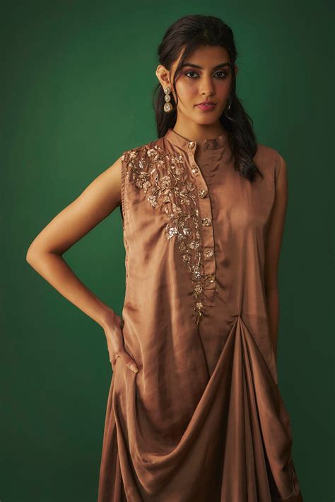 Buy Mehak Murpana Gowns for Women Online at ScrollnShops