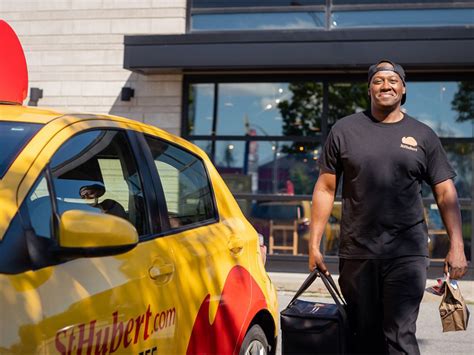 St-Hubert Terrebonne Restaurant & Bar | Dining Room | Takeout ...