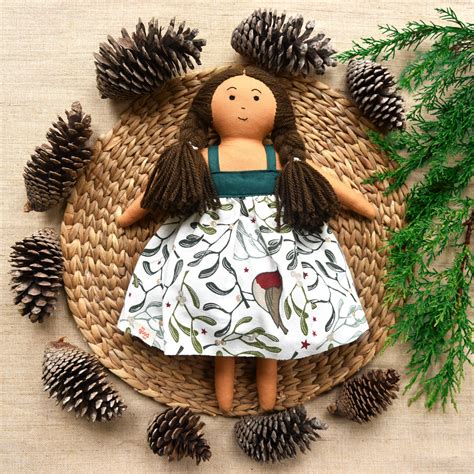 Nilah in a Green Baby Doll Dress – The Good Doll