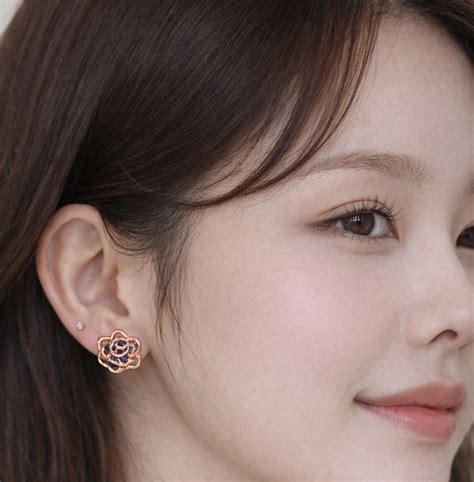 Elegant Gold Plated Rose Studs - Blue – Florafauna