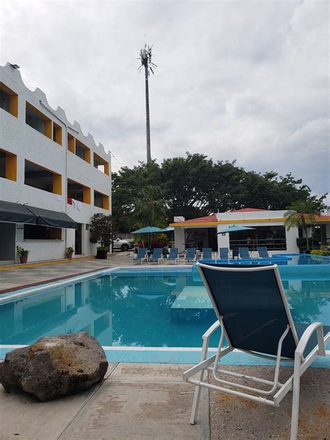 INFINITY HOTEL (Tequesquitengo) - Specialty Inn Reviews, Photos, Rate ...
