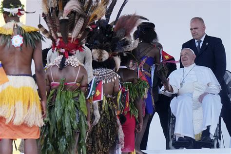 From witchcraft to synodality, Pope Francis tackled women’s roles in Papua New Guinea