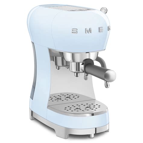 ECF02PBEU Espresso Coffee Machine With Steam Wand (Pastel Blue) – SMEG