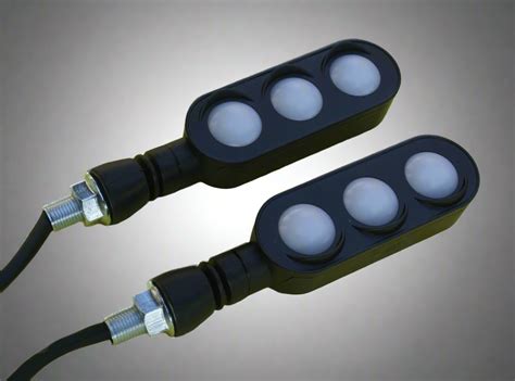 Sequential Flow Indicators With Traffic Signal Design – MotoARZT store