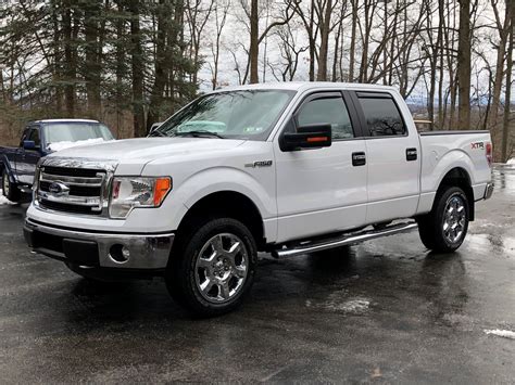 2014 White F-150 XLT Crew Cab XTR - Bill Foxs Auto Sales