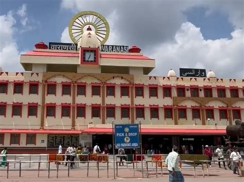Solar energy set to light up Varanasi Cantt railway station