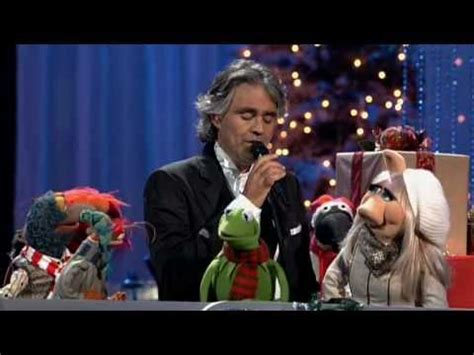 Andrea Bocelli and The Muppets Jingle Bells - EverybodyLovesItalian ...