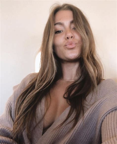 Tori Deal | Scrolller