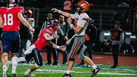 Indian Valley football earns convincing playoff win over Waverly