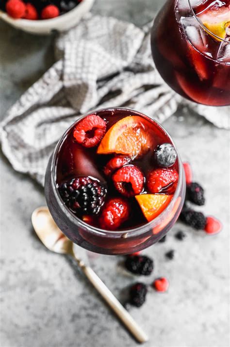 Red Sangria Recipe {The Best!} – WellPlated.com