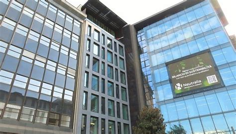 EDIFICIO PER UFFICI CORSO EUROPA 2 - All You Need to Know BEFORE You Go ...
