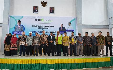 OJK Apresiasi Langkah Aminullah Dalam Berantas Rentenir di Banda Aceh ...