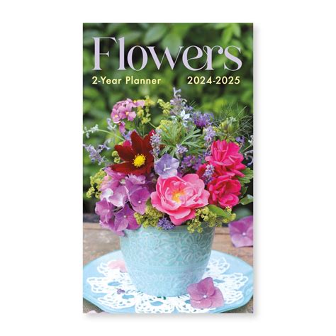 Paper Craft 2024-2025 Value Pocket Calendar for Planning, Scheduling ...