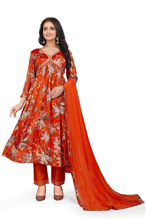 Workwear Chic: Styling Kurta Sets for the Modern Indian Woman – Ekisha