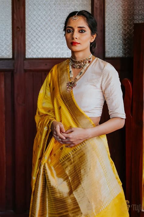 Yellow Pure Soft Satin Silk Banarasi Handloom Saree - Tilfi