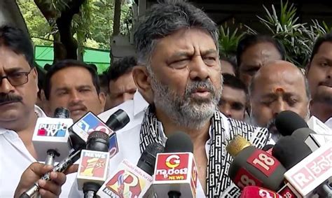 ಮೆಟ್ರೋ ನಿಲ್ದಾಣಗಳಲ್ಲಿ 8 ನಂದಿನಿ ಮಳಿಗೆ ತೆರೆಯಲು ಸೂಚನೆ : ಡಿಸಿಎಂ ಡಿ.ಕೆ ...