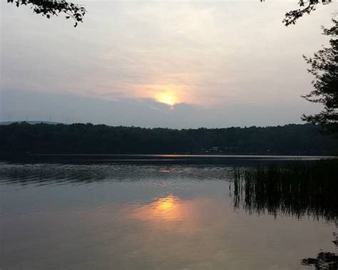 KEEN LAKE CAMPING AND COTTAGE RESORT (Waymart) - Campground Reviews ...