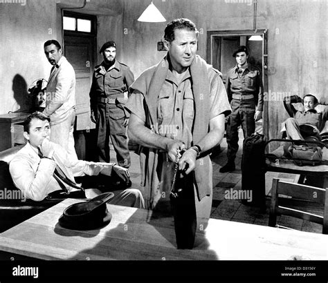 Cast Guns Of Navarone