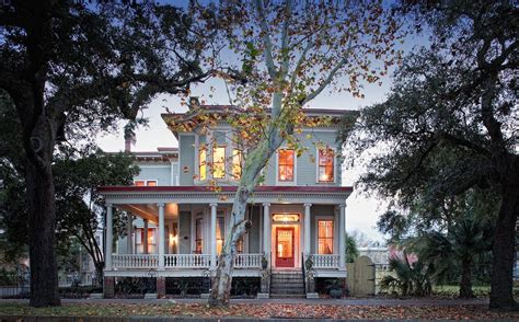 PRINTMAKER'S INN AT FORSYTH PARK (Savannah) - 2026 Guesthouse Reviews ...