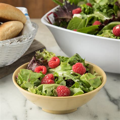 650M20 - Salad Bowl 20.7 oz - Maple | Carlisle FoodService Products