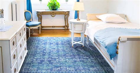 Different Ways to Place Rugs in Bedroom