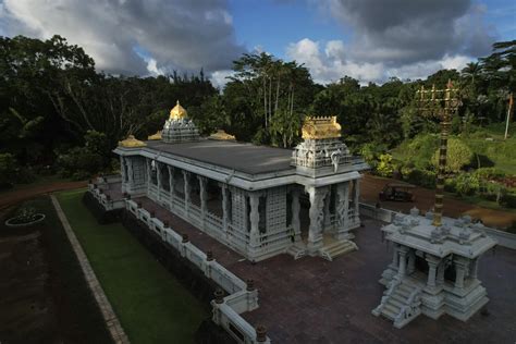 How a massive all-granite, hand-carved Hindu temple ended up on Hawaii's lush Kauai Island - religion in hawaii