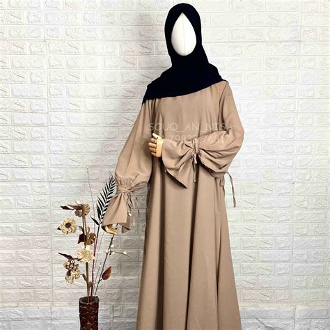 Taupe Abaya – Souq an nisa
