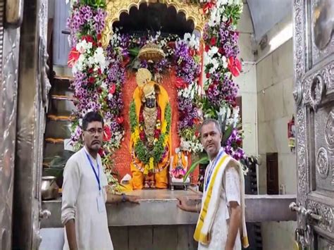 "We are all thankful to Modi Ji": Priests at Beyt Dwarka Temple express ...