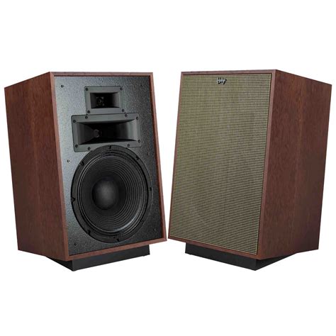 Floorstanding Speakers - Audio Trends